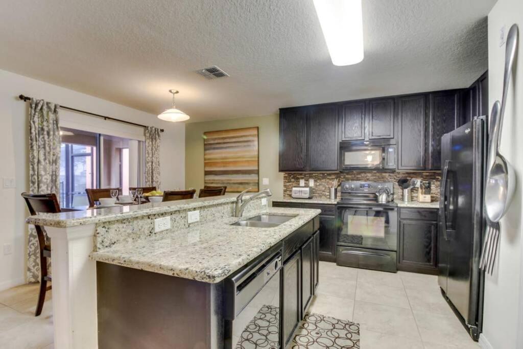 4 Bedroom Quiet Pool Home Киссимми Экстерьер фото